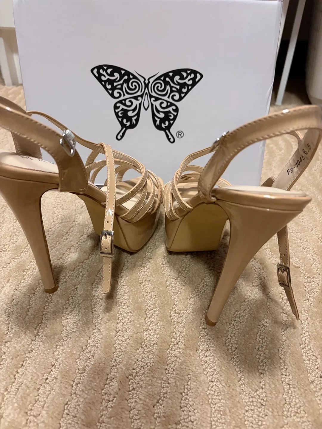 Marc Defang tops Heels - brand new 6.5 image indicator(6)