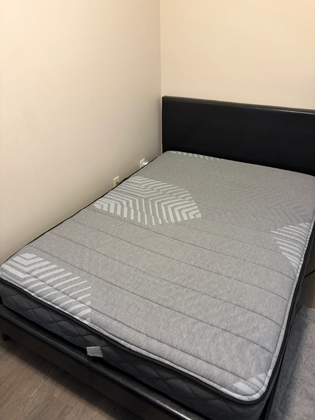 Sealy Mattress - Double Size