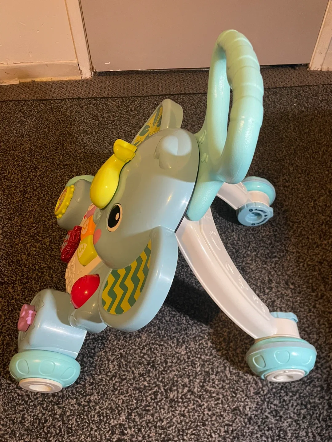VTech Toddle & Stroll Musical Elephant Walker image indicator(5)