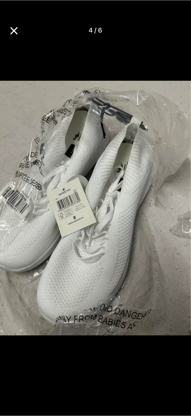 New Athletic Works White Memory Foam Sneakers - Size 8 image indicator(4)