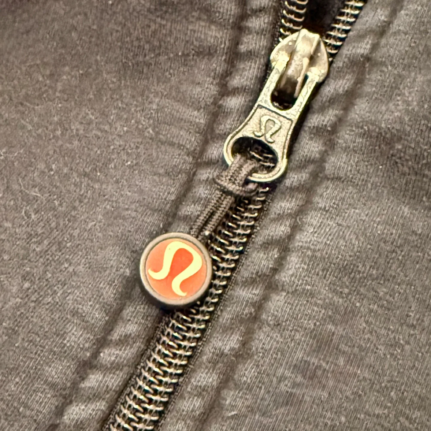 Y2K/“Vintage” Lululemon Black Zip Up Jacket Size 6 image indicator(7)