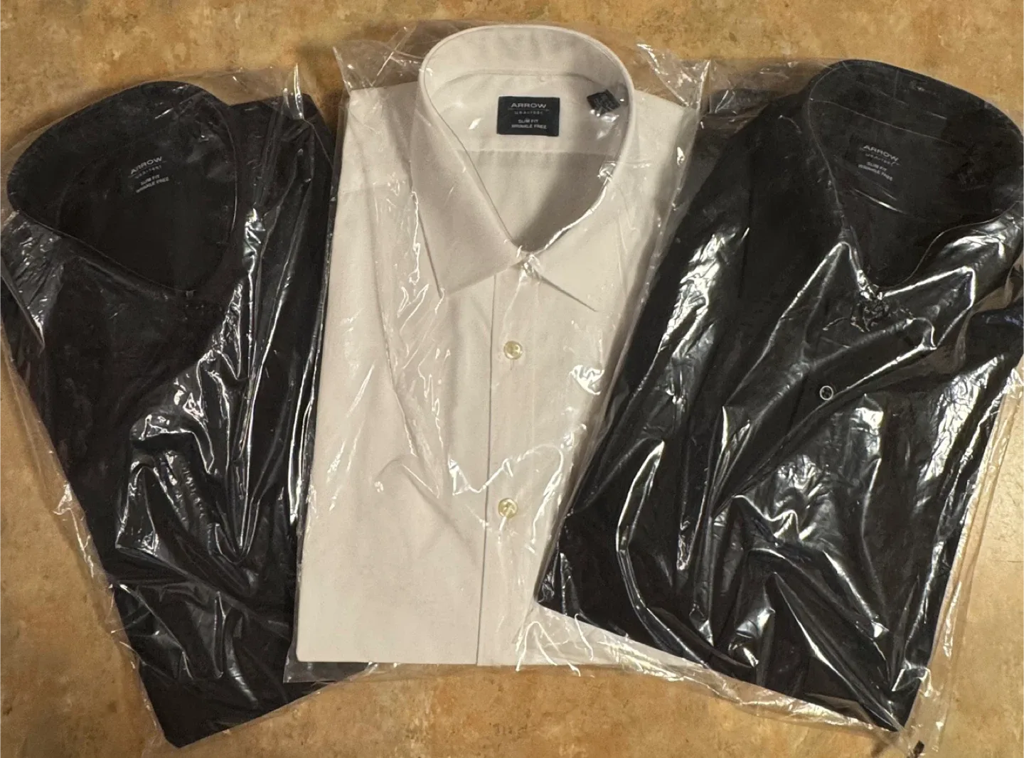 Men’s Arrow Dress Shirts, Size L (16-16 1/2) thumbnail