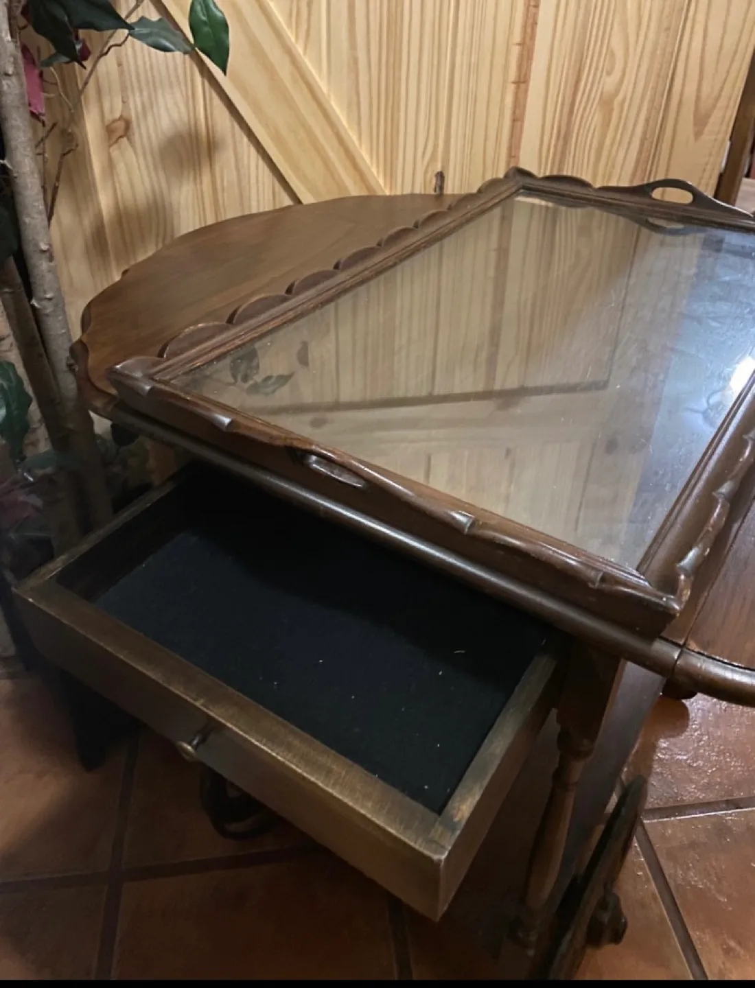 Vintage Wooden Bar Cart or Tea Wagon with Wheels image indicator(6)
