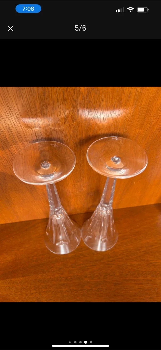 Waterford Crystal Champagne Flutes (Set of 2) image indicator(4)