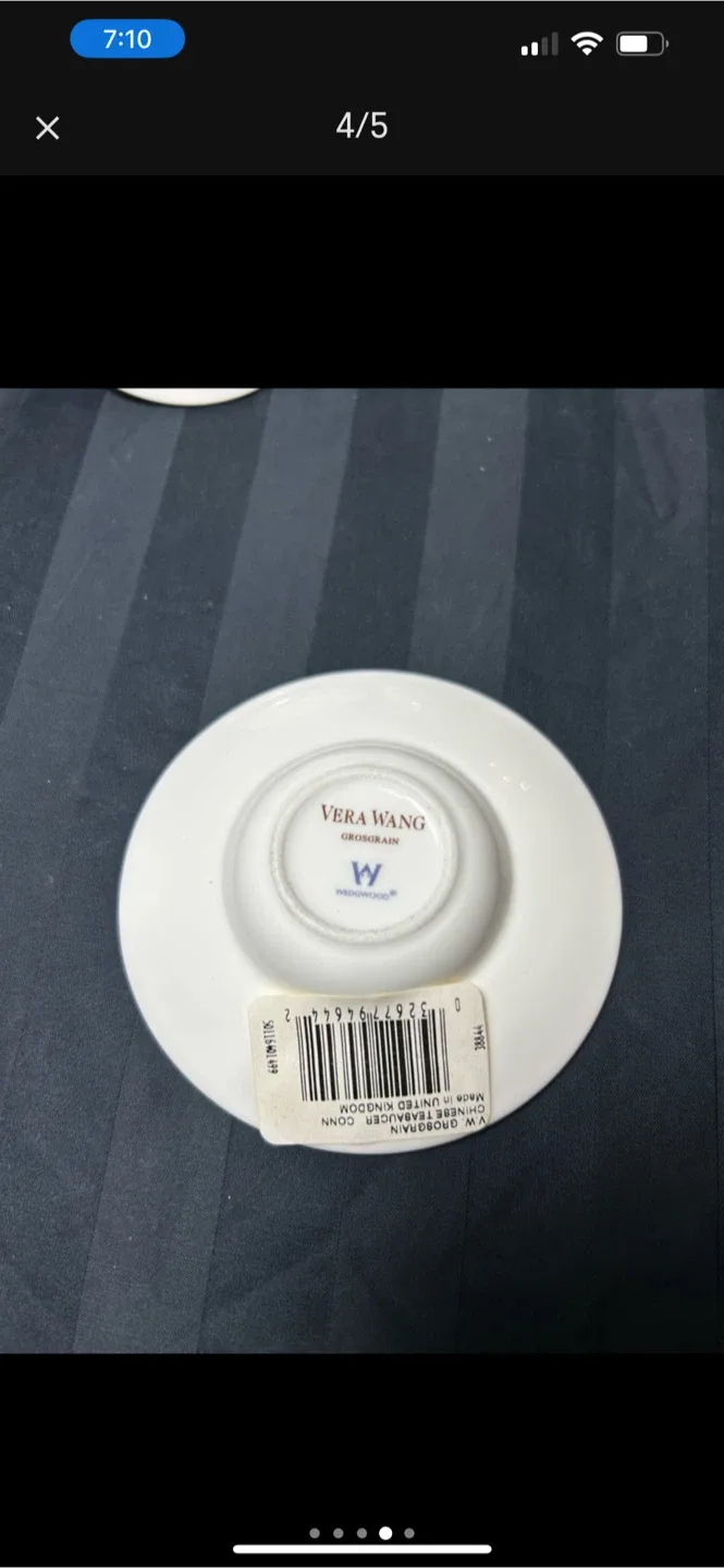 Vera Wang Wedgwood Grosgrain Sugar Bowls with Lids image indicator(4)