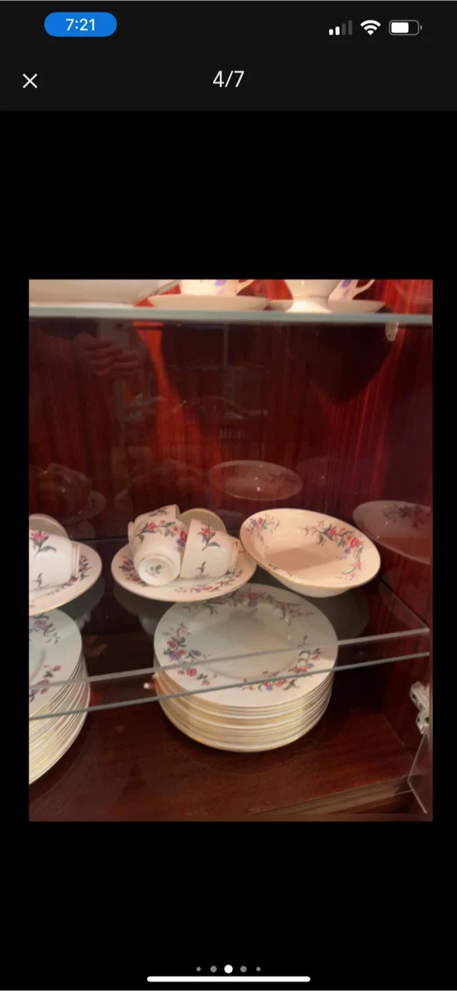 Vintage Wedgwood Floral Tea Set with Plates and Teapot image indicator(4)