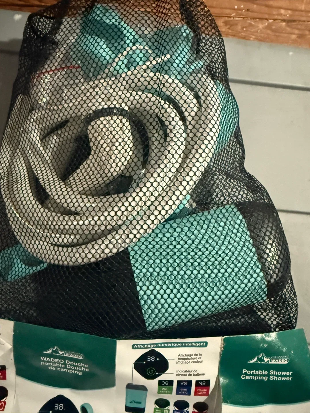 WADEO Portable Camping Shower image indicator(2)