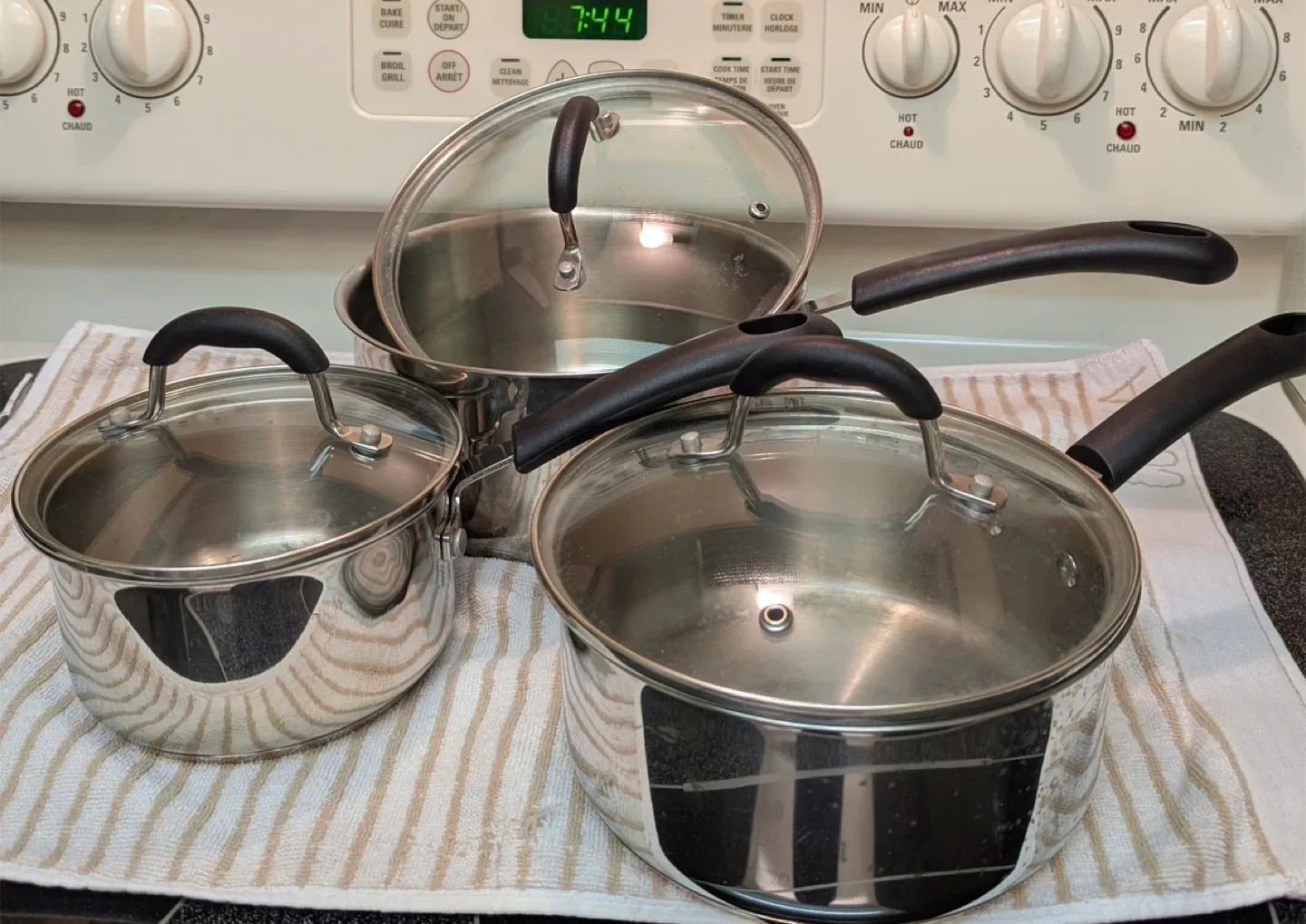 Stainless Steel Pots with Lids - Set of 3 thumbnail