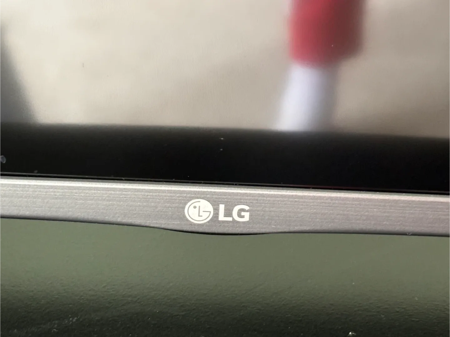 LG 32LH570B 32 inch TV image indicator(3)