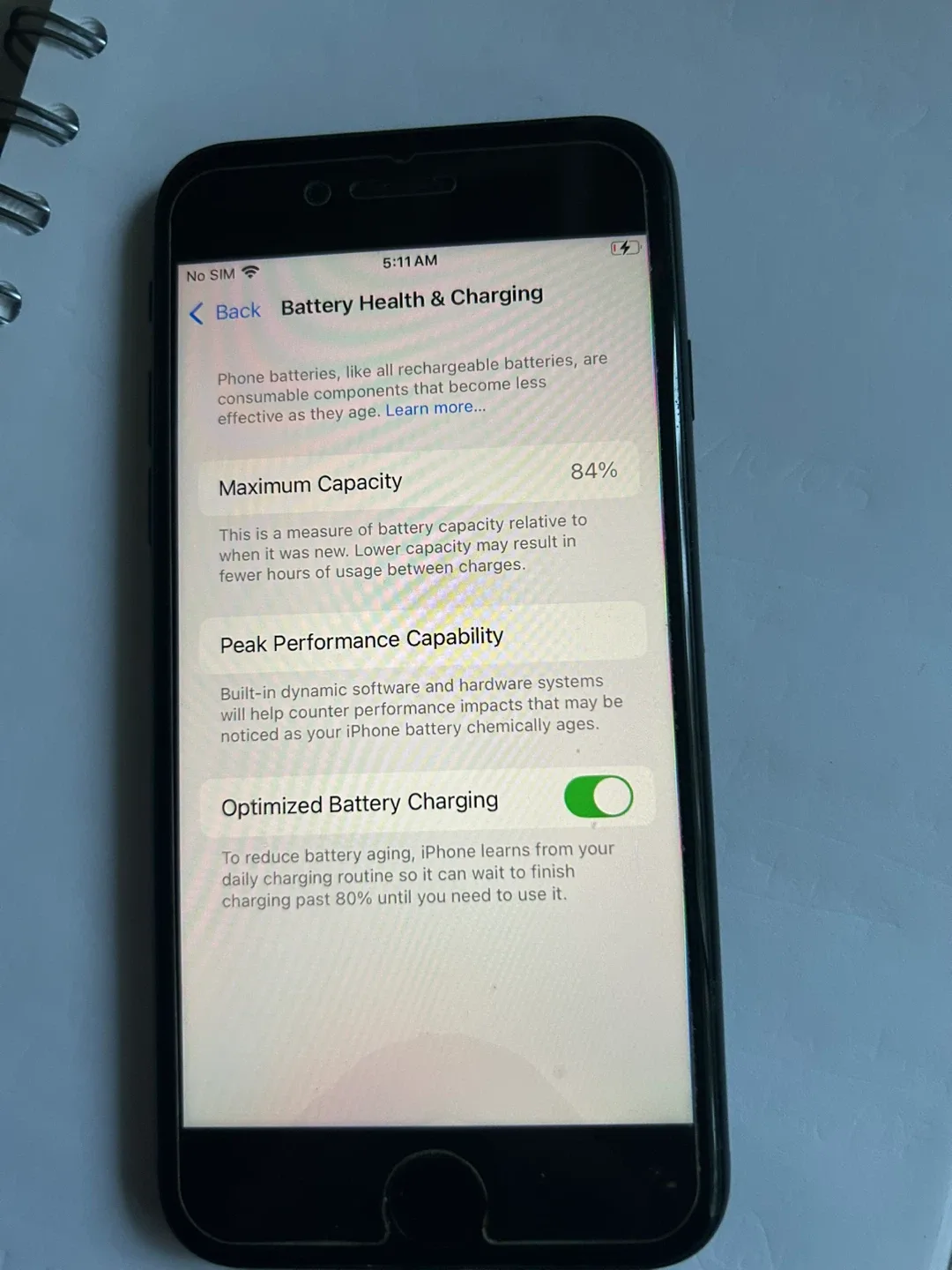 iPhone SE 3rd Gen Black 64GB (phone, charger, case) image indicator(6)