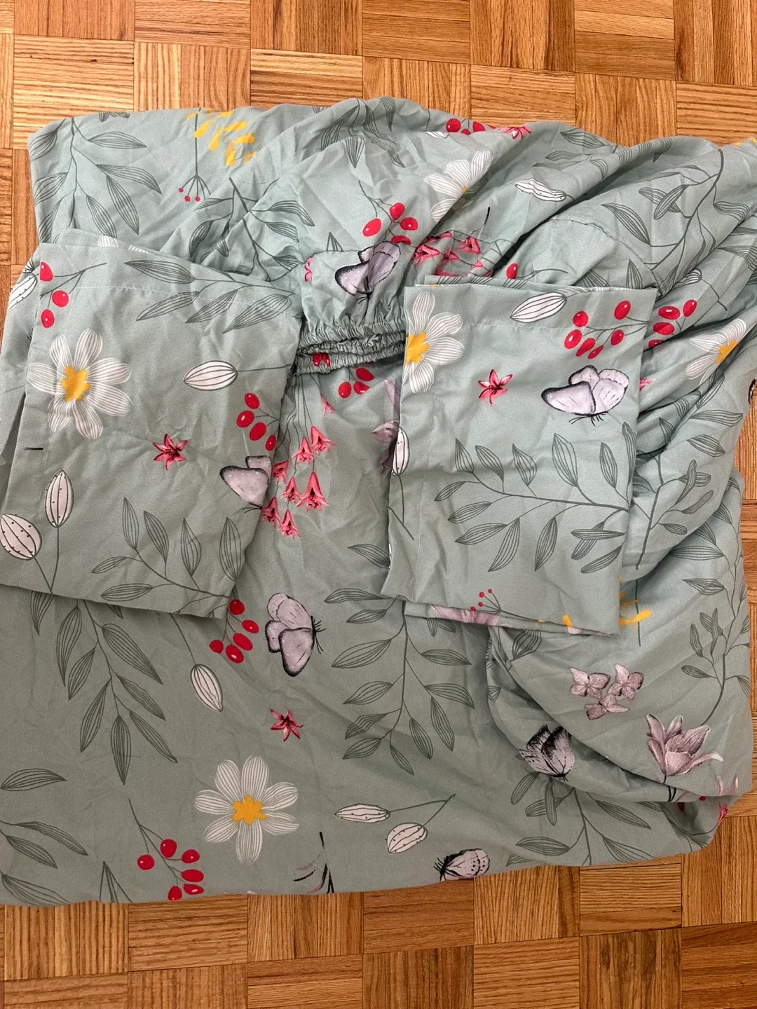 Trance Home Linen King Fitted Bedsheet Set image indicator(2)