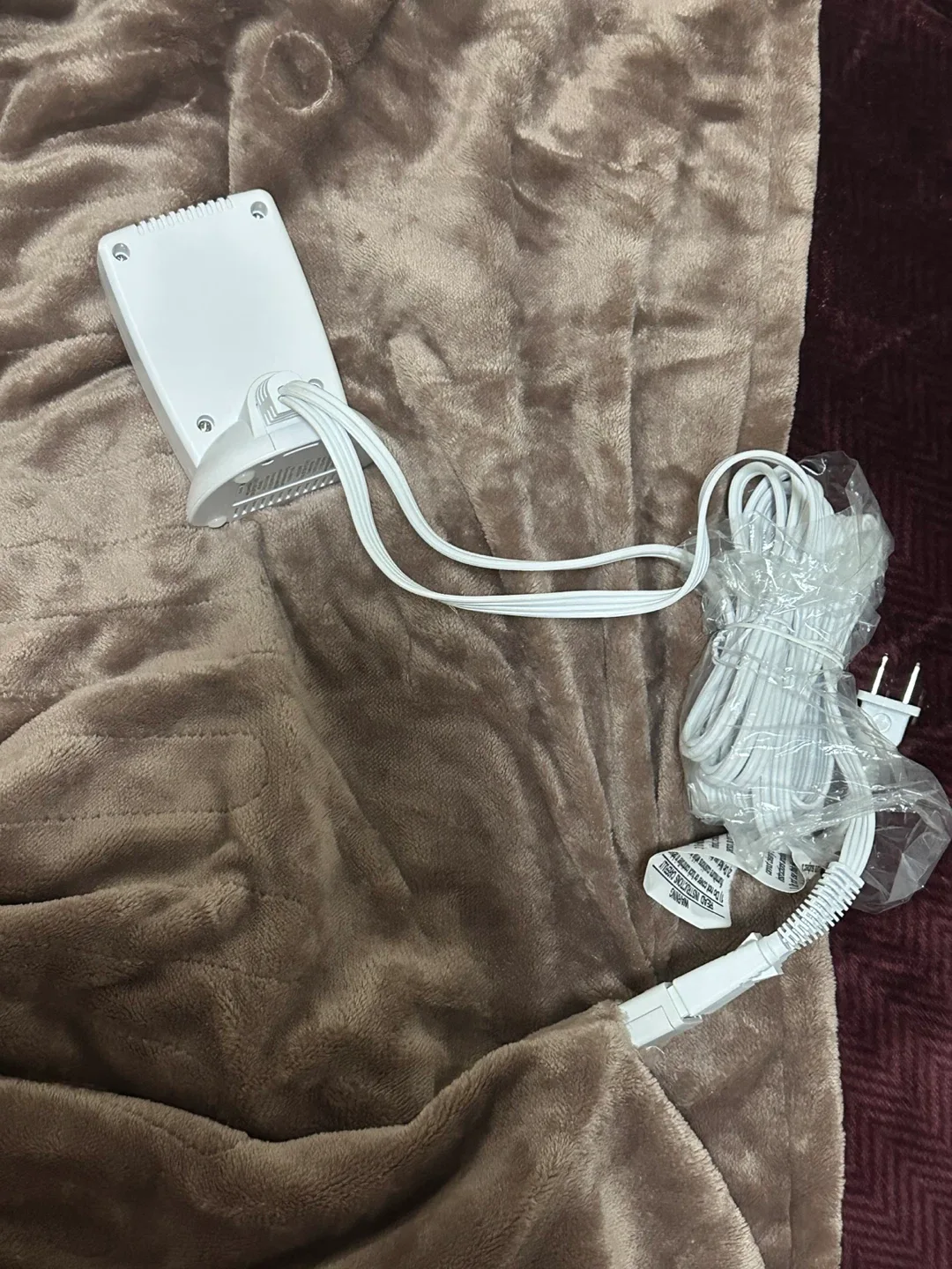 Beautyrest Black Heated Blanket - King Size image indicator(2)