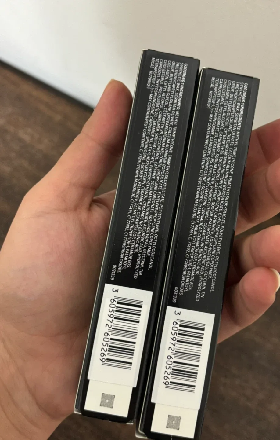 ✨ IT Cosmetics Superhero No-Tug Eyeshadow – Tenacious Tawny ✨ image indicator(3)