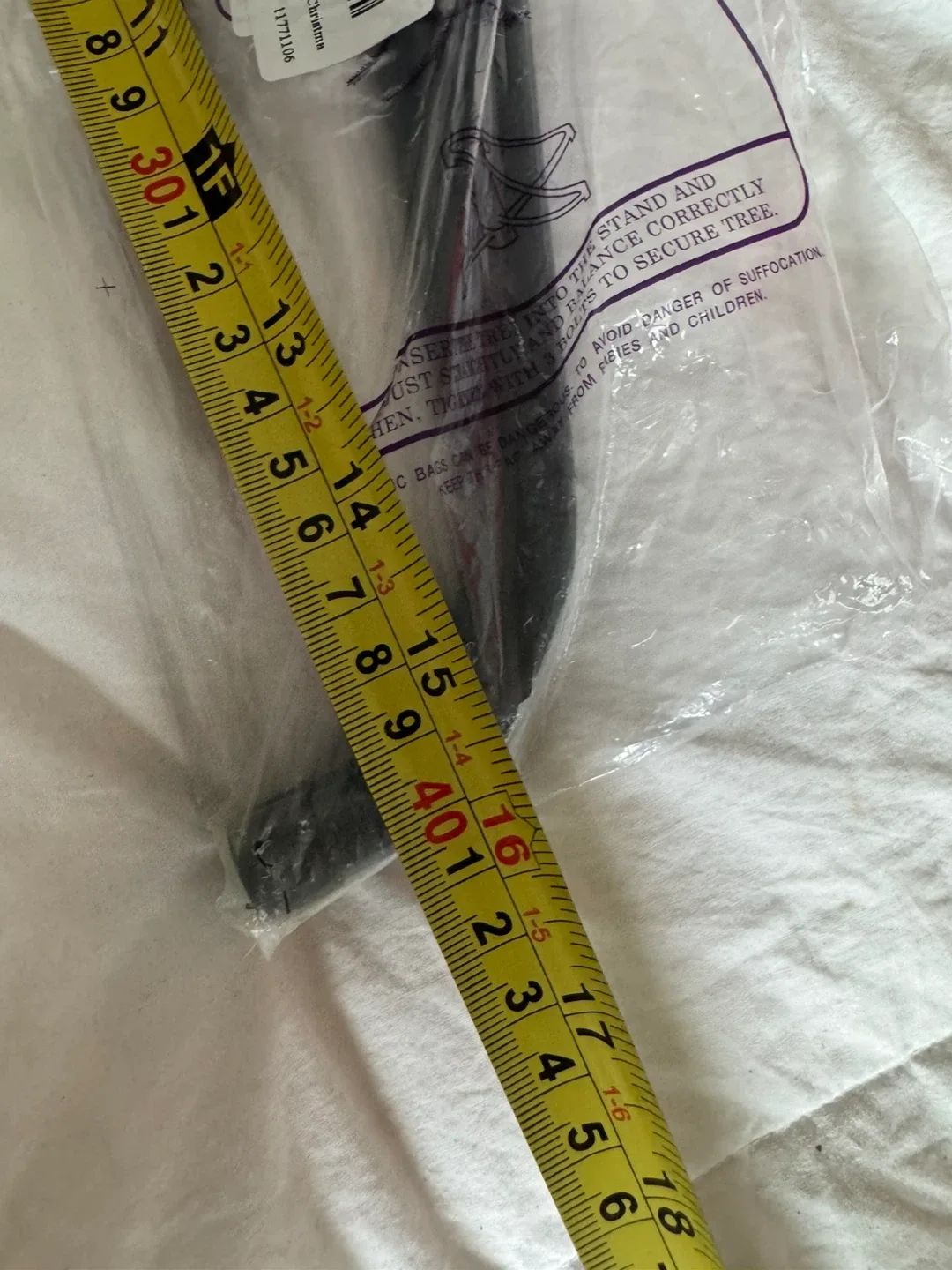 Brand New 40cm Christmas Tree Stand image indicator(5)