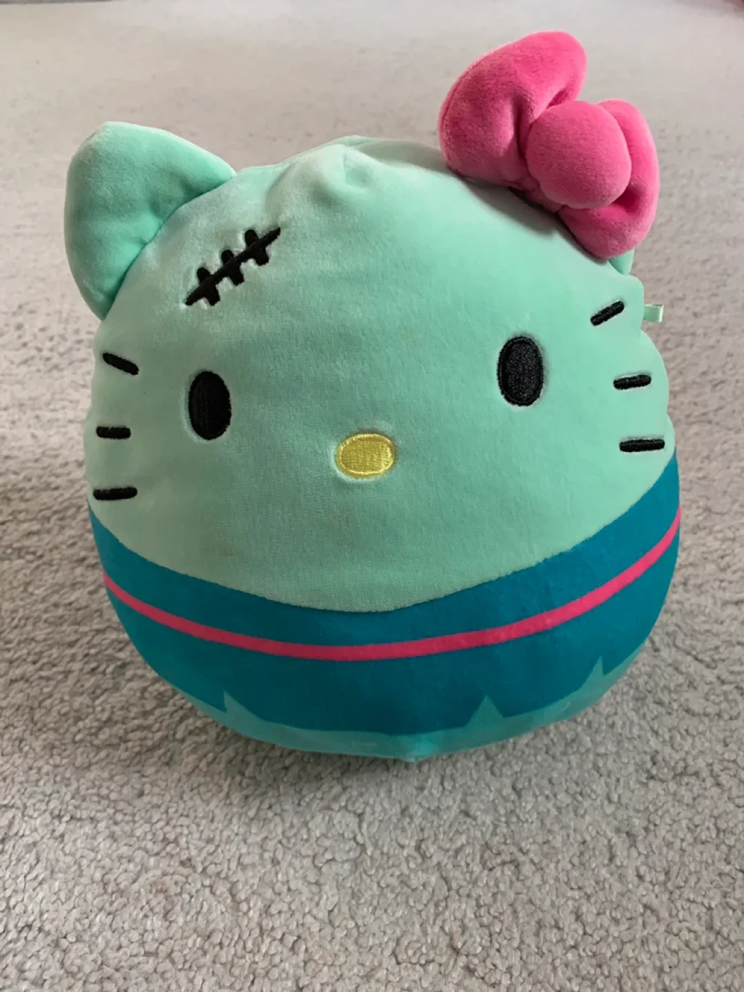 Hello Kitty Zombie Squishmallow image indicator(3)