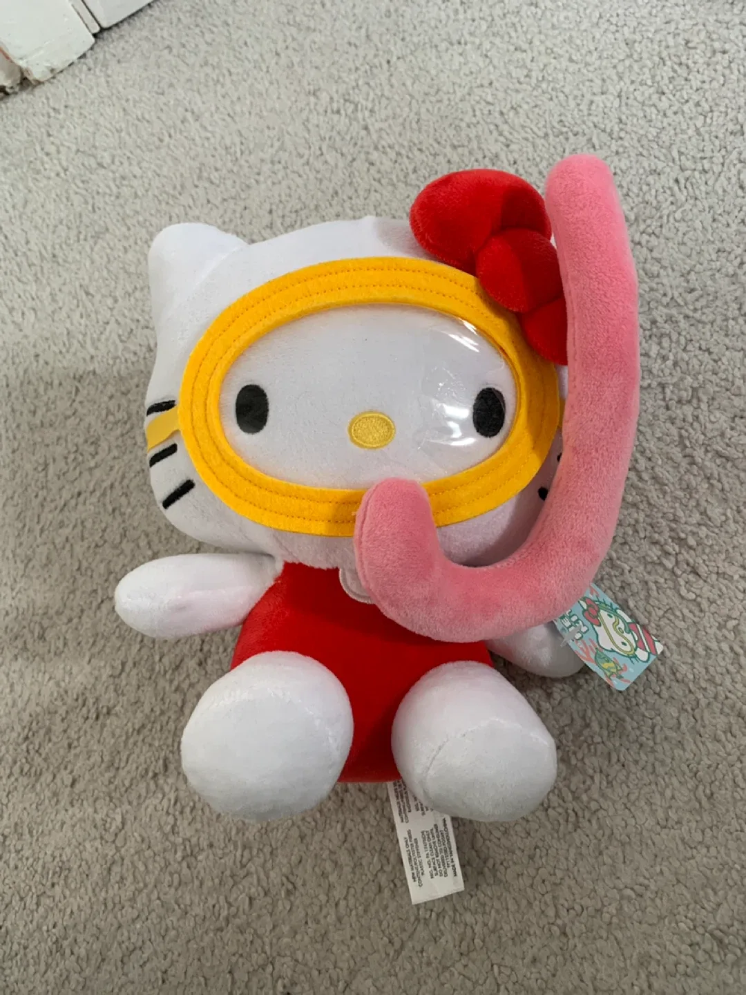 Hello Kitty Scuba Plush image indicator(3)