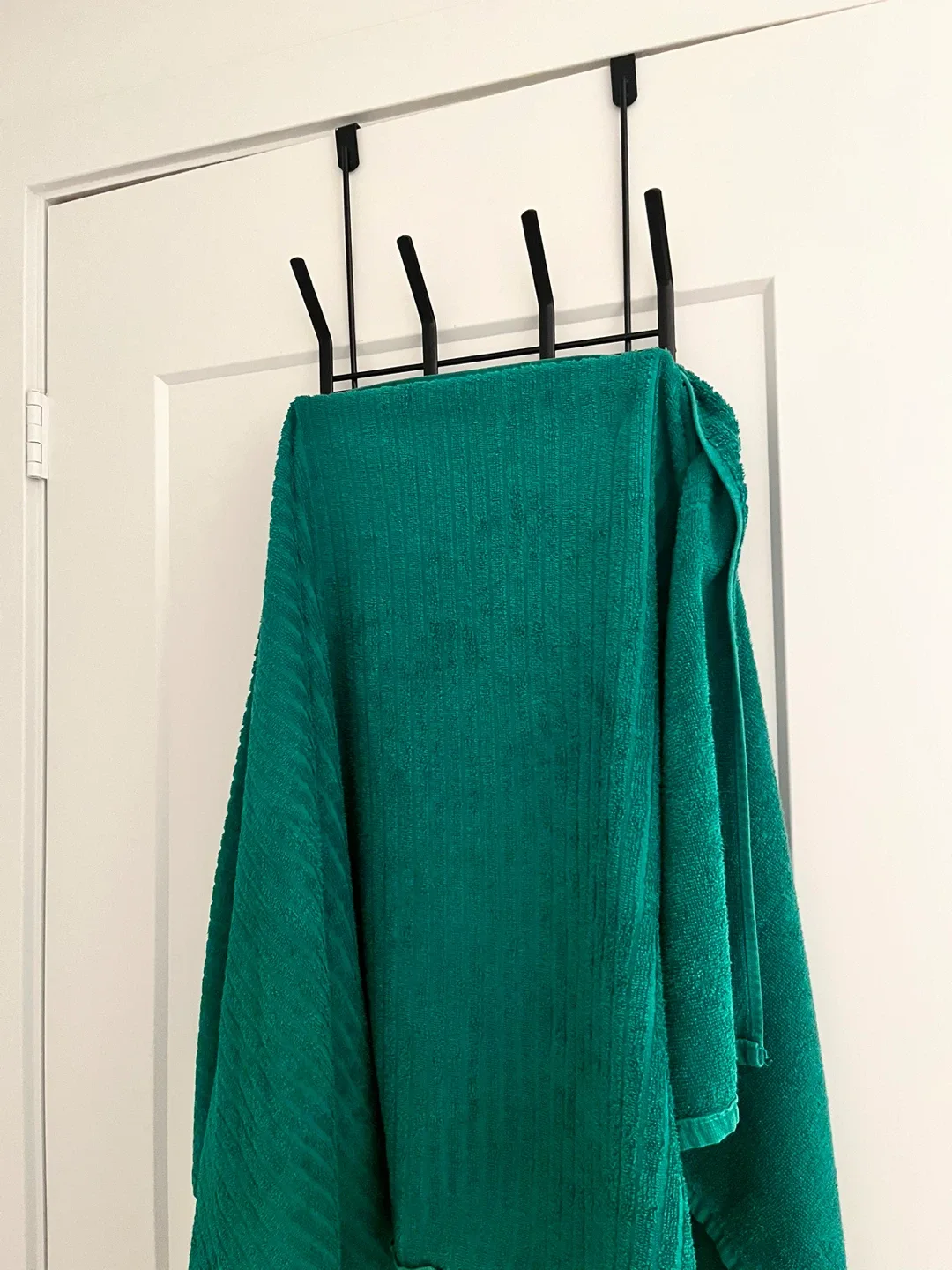 Over the Door Hook Rack - Black image indicator(3)