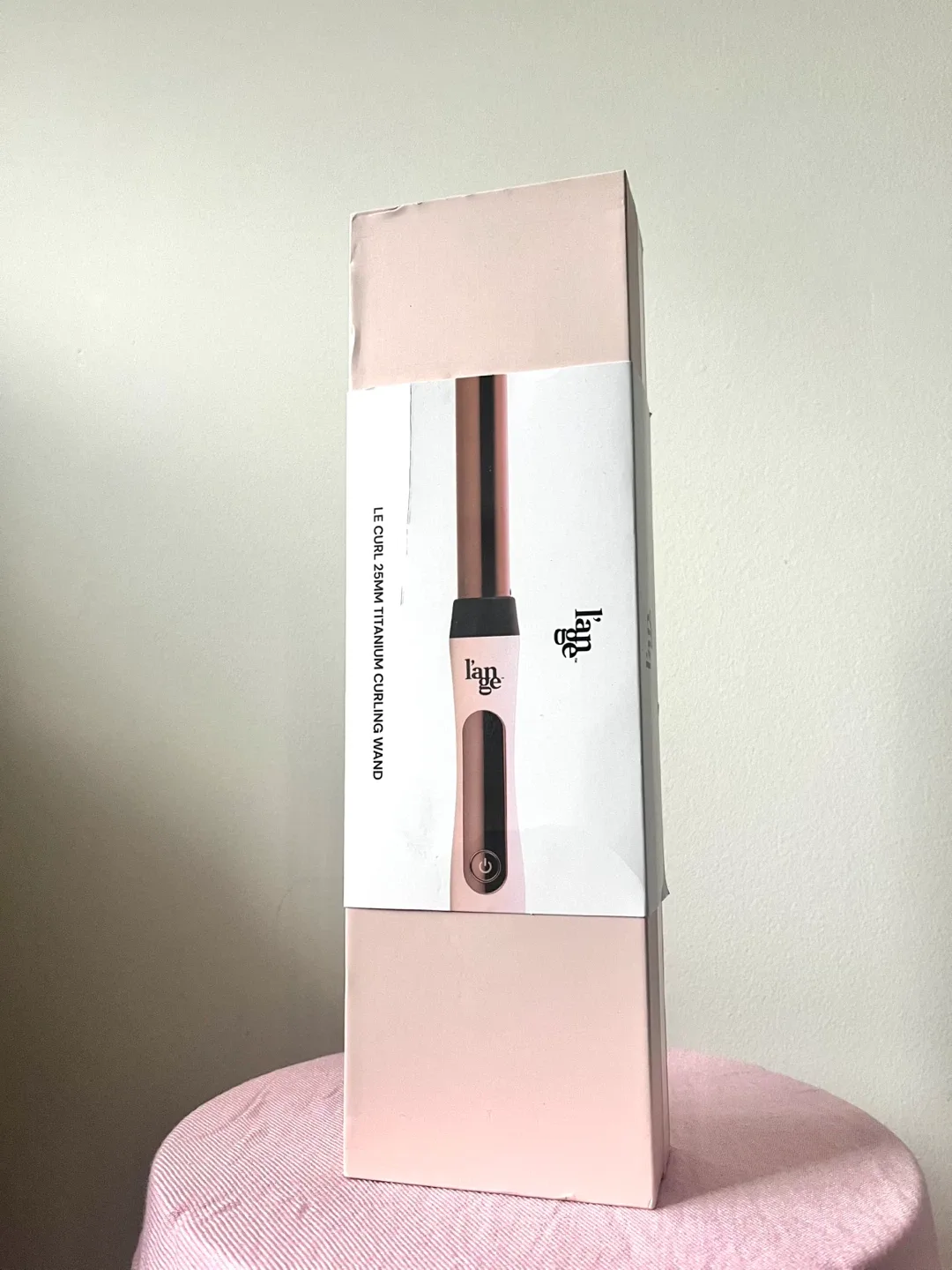 L'ange Le Curl 25mm Titanium Curling Wand - New in Box! thumbnail