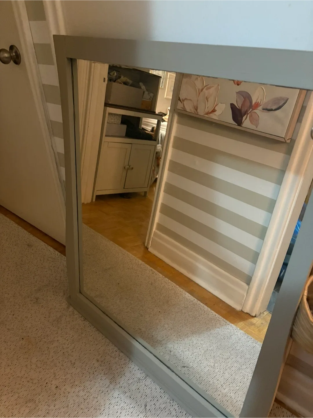 Heavy Mirror thumbnail