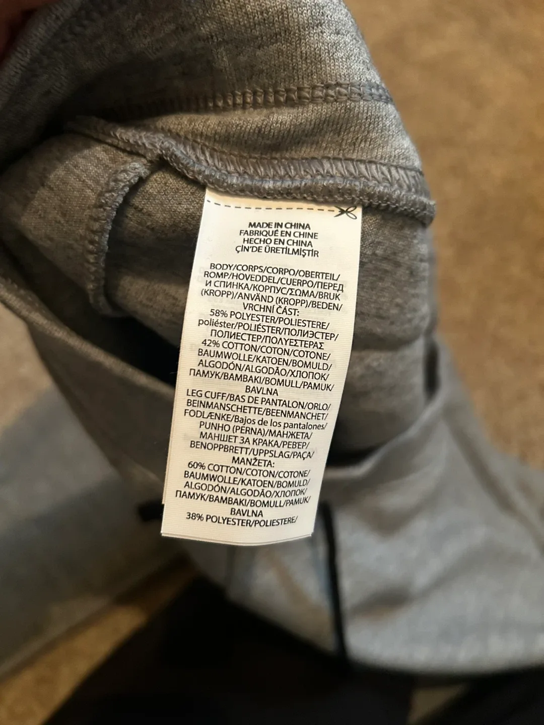 New Ralph Lauren Polo Double Knit Joggers Sweatpants- Size M image indicator(5)