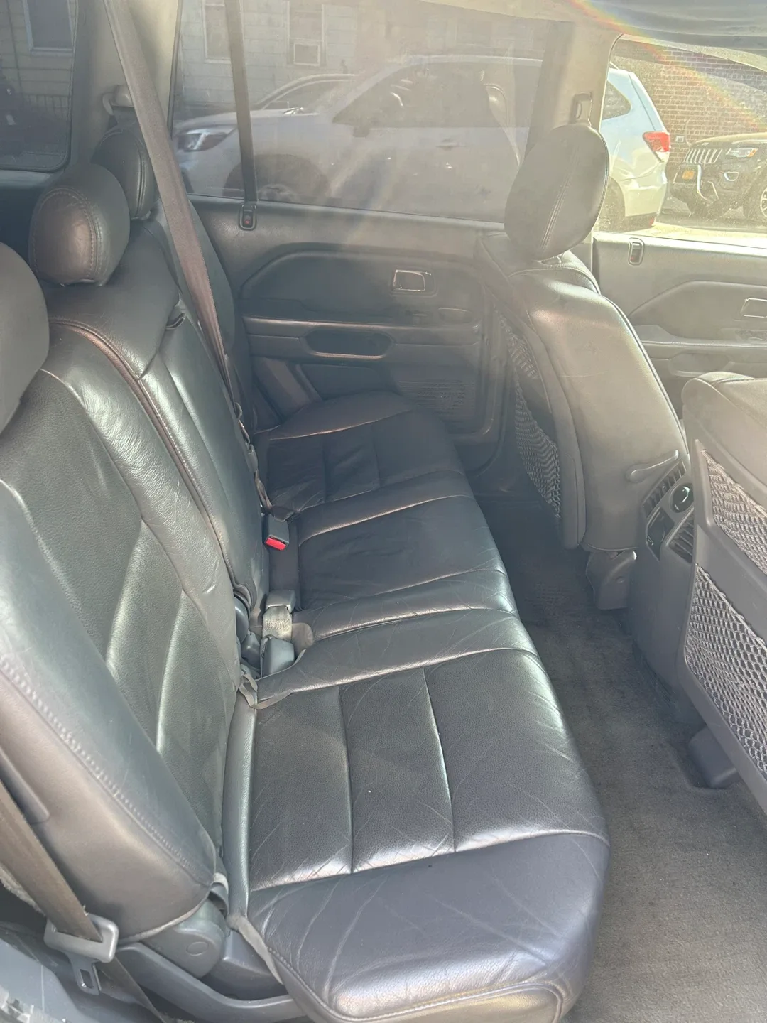 Honda Pilot SUV image indicator(6)