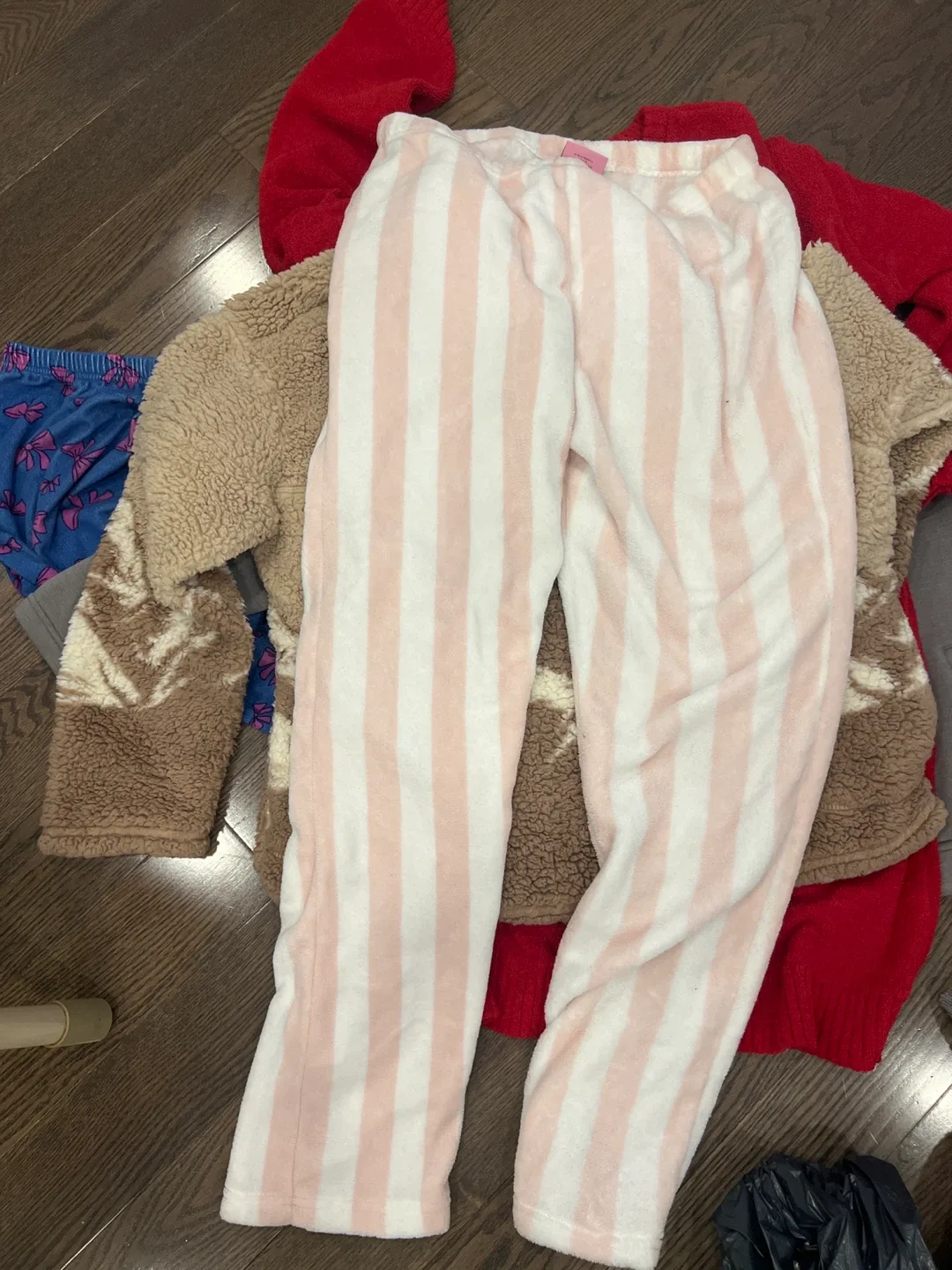 Old Navy Grey Moto Jacket image indicator(5)