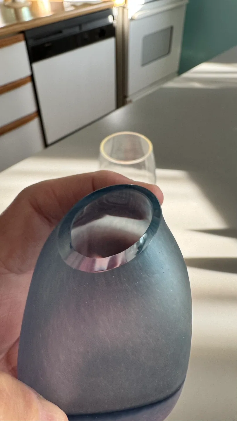 3 Decorative Vases image indicator(2)