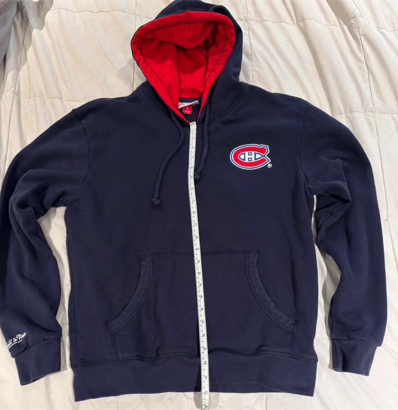 Mitchell & Ness Canadiens Hoodie - Size L image indicator(4)