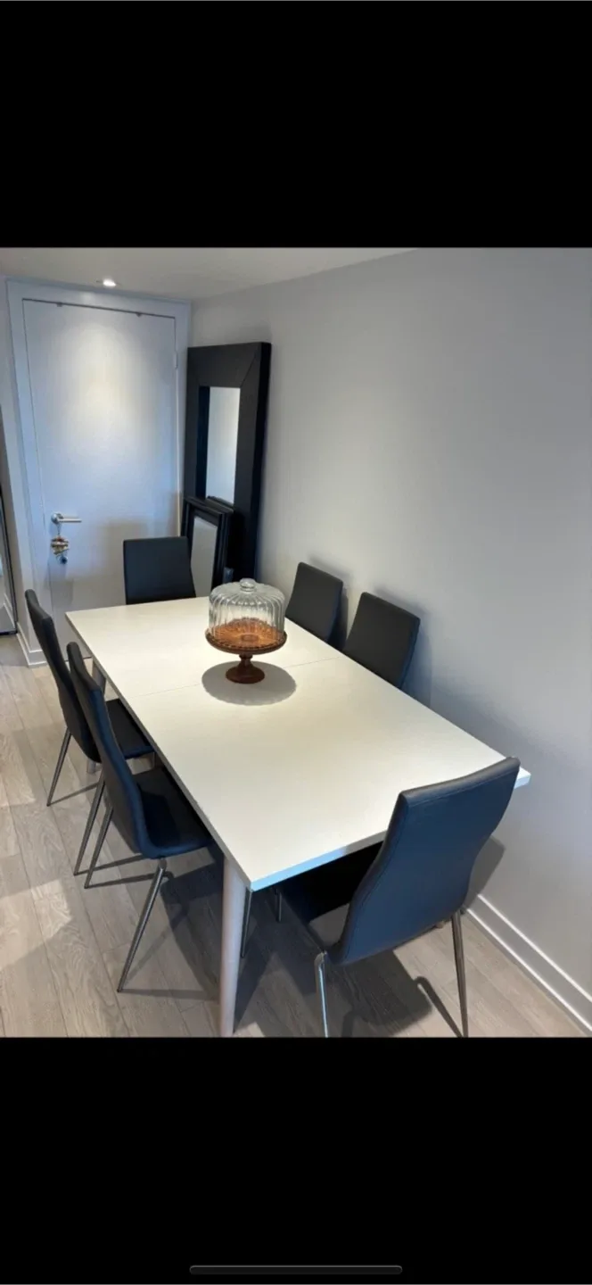 Dining Extendable Table and 6 Chairs Set image indicator(6)