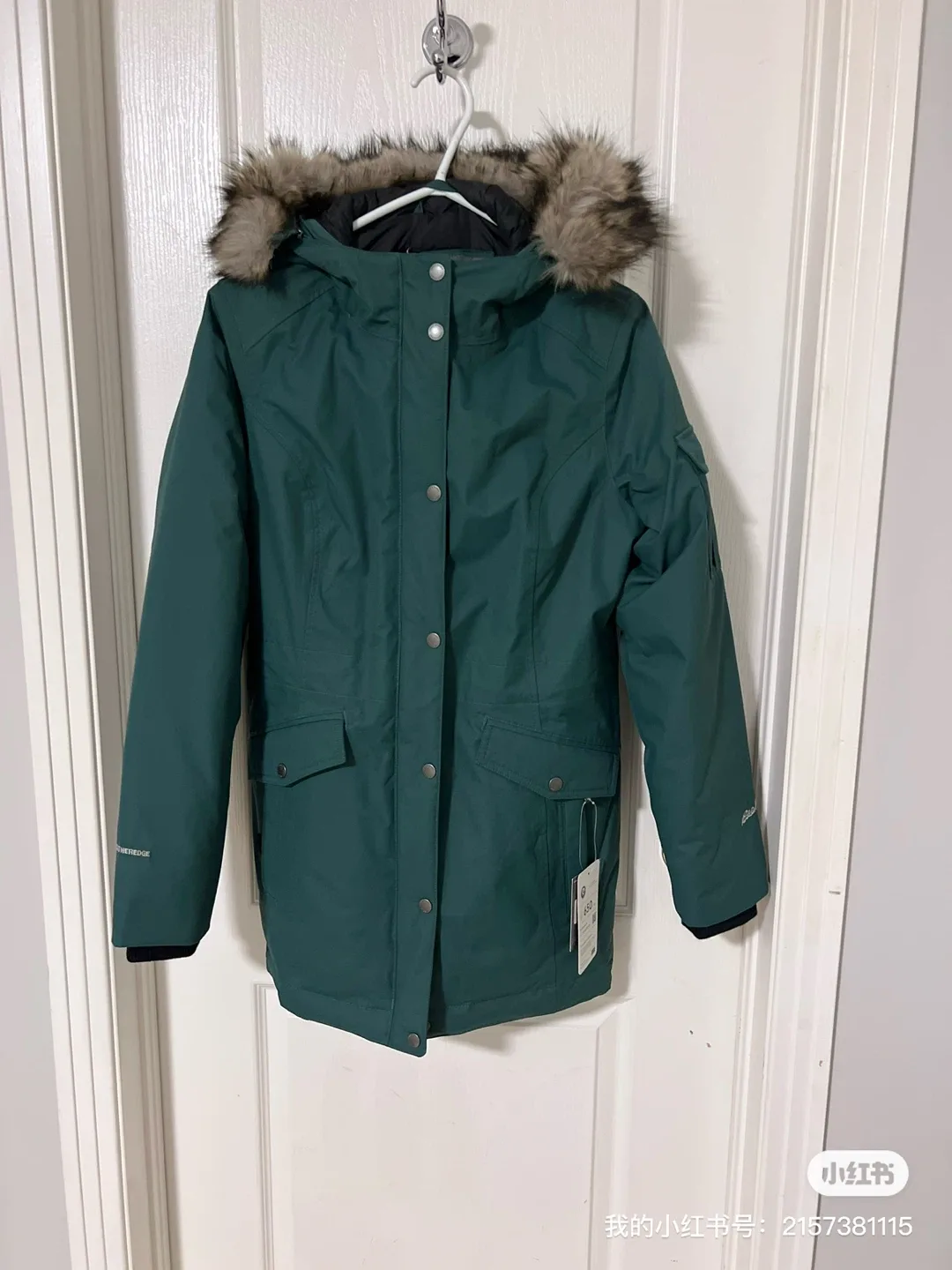 Eddie Bauer Women's Parka - Size Small thumbnail