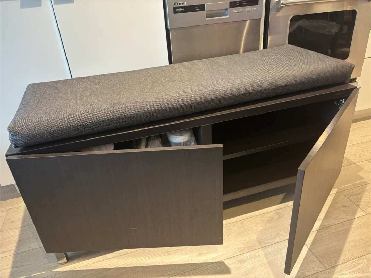 Storage cabinet with Grey Cushion and 2 doors image indicator(2)