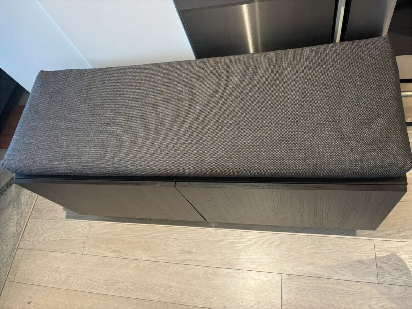 Storage cabinet with Grey Cushion and 2 doors image indicator(5)