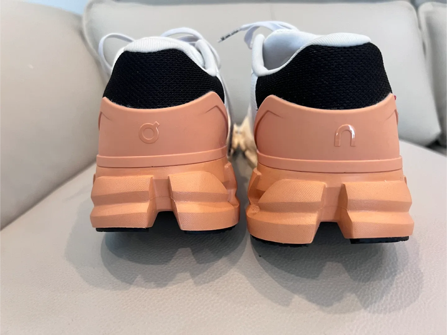 On Cloud Trail Running Shoes - Women's US 7 image indicator(4)