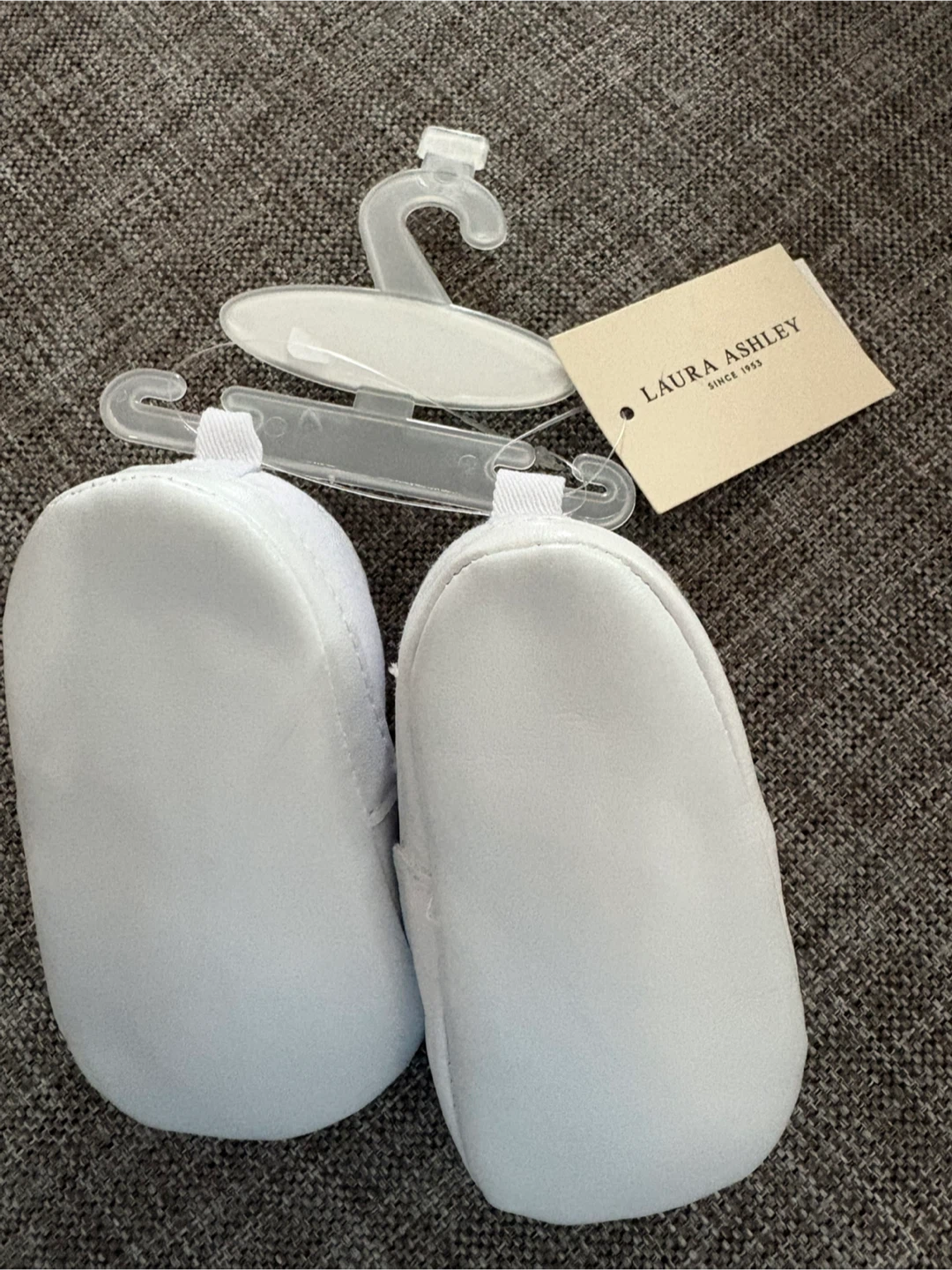 Laura Ashley Infant Shoes - Size 2, New - photo 3