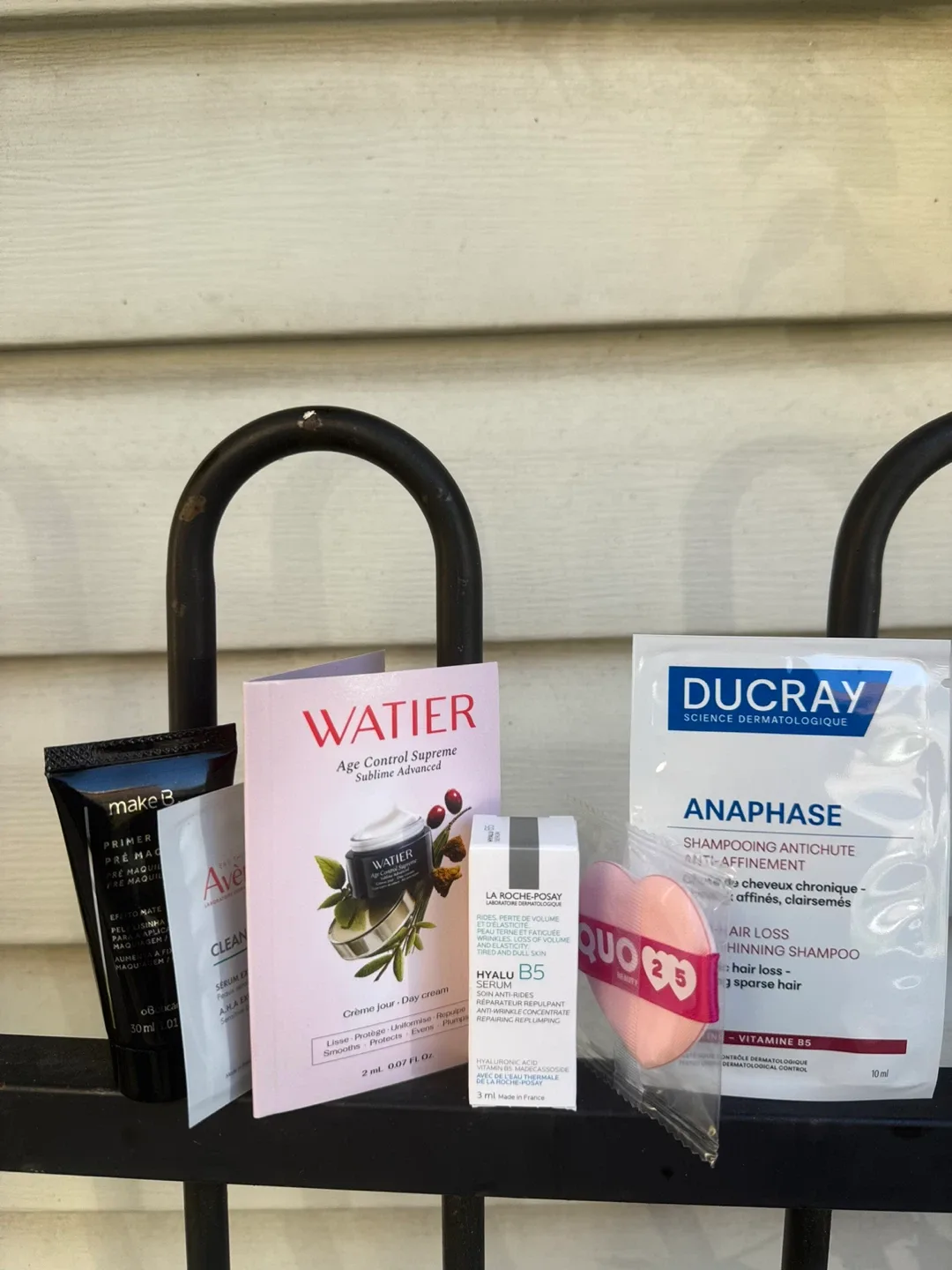 Variety of Beauty Samples - Watier, La Roche-Posay, Ducray, Quo image indicator(5)