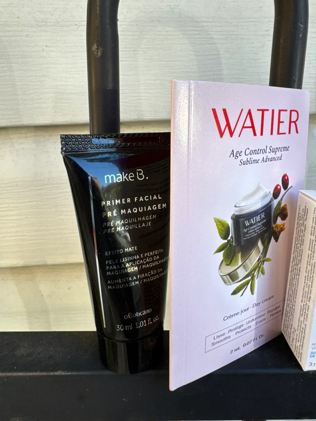 Variety of Beauty Samples - Watier, La Roche-Posay, Ducray, Quo image indicator(2)