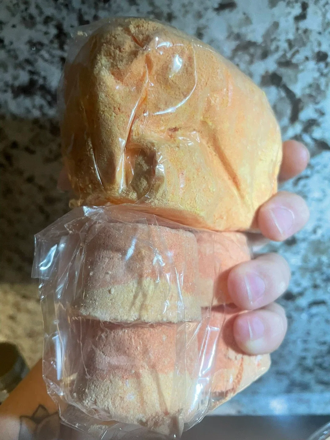 Oak & Willow Orange Bath Bombs and bath powder image indicator(2)