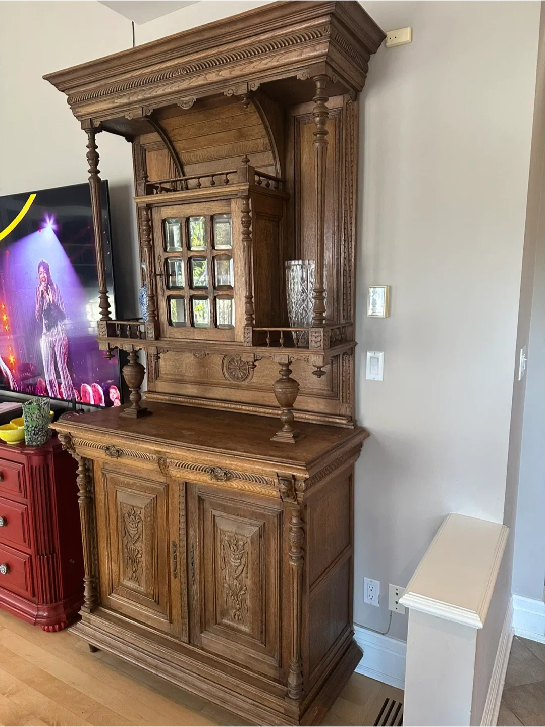 Antique Wooden Hutch Cabinet image indicator(2)