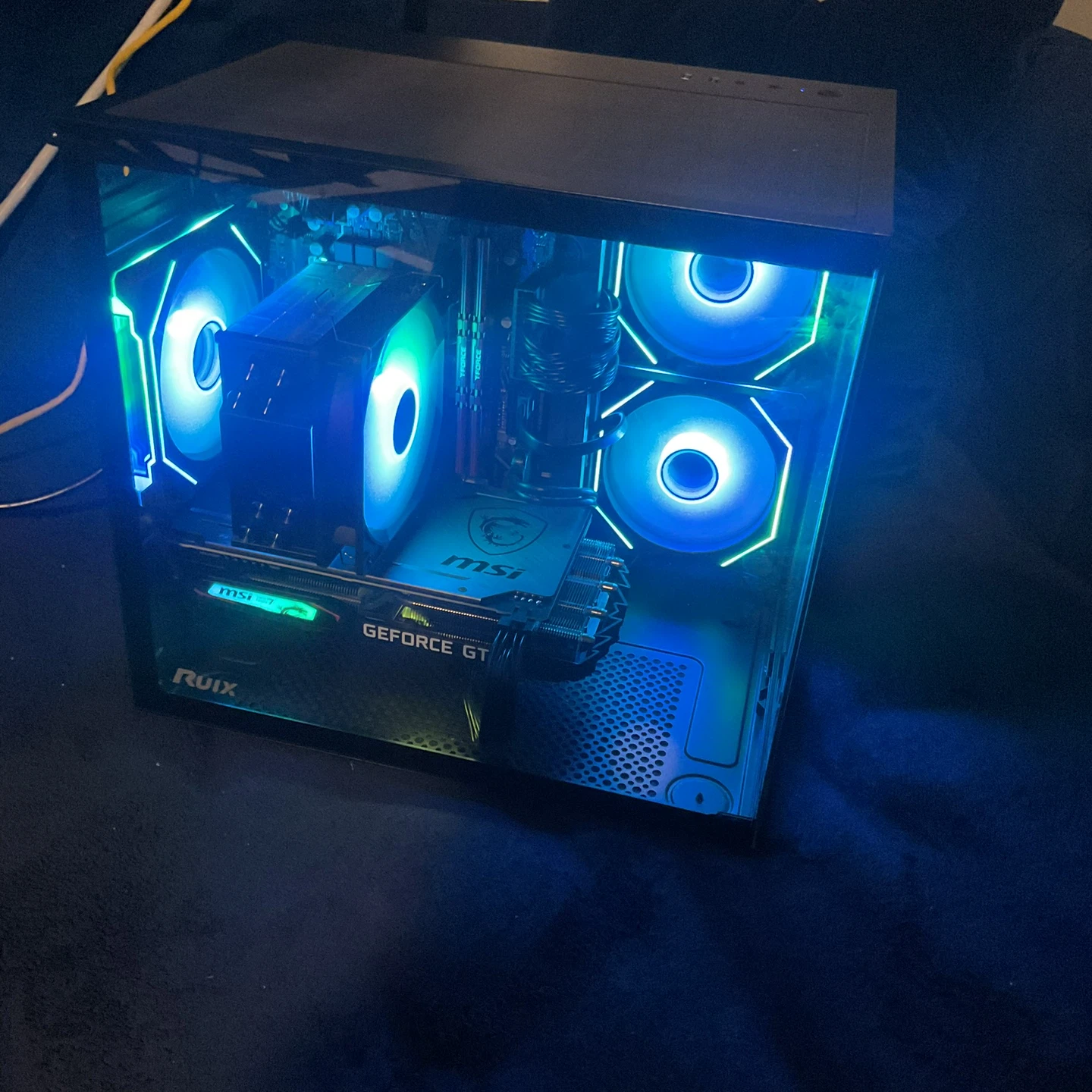 Custom PC with MSI GeForce RTX