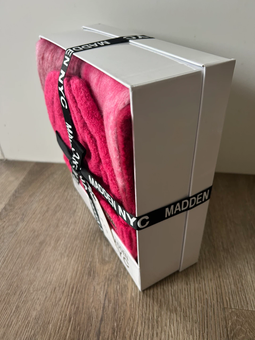 Madden NYC Hat and Scarf Set - Pink - photo 2