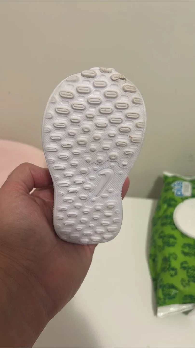 Nike Revolution 7 (TDV) Size 4C Pink Toddler Shoes image indicator(4)