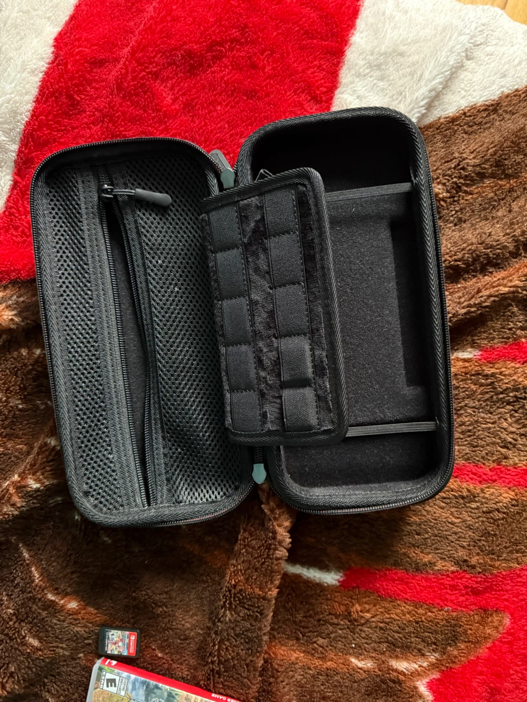 GameStop Nintendo Switch Carrying Case - Black - photo 2