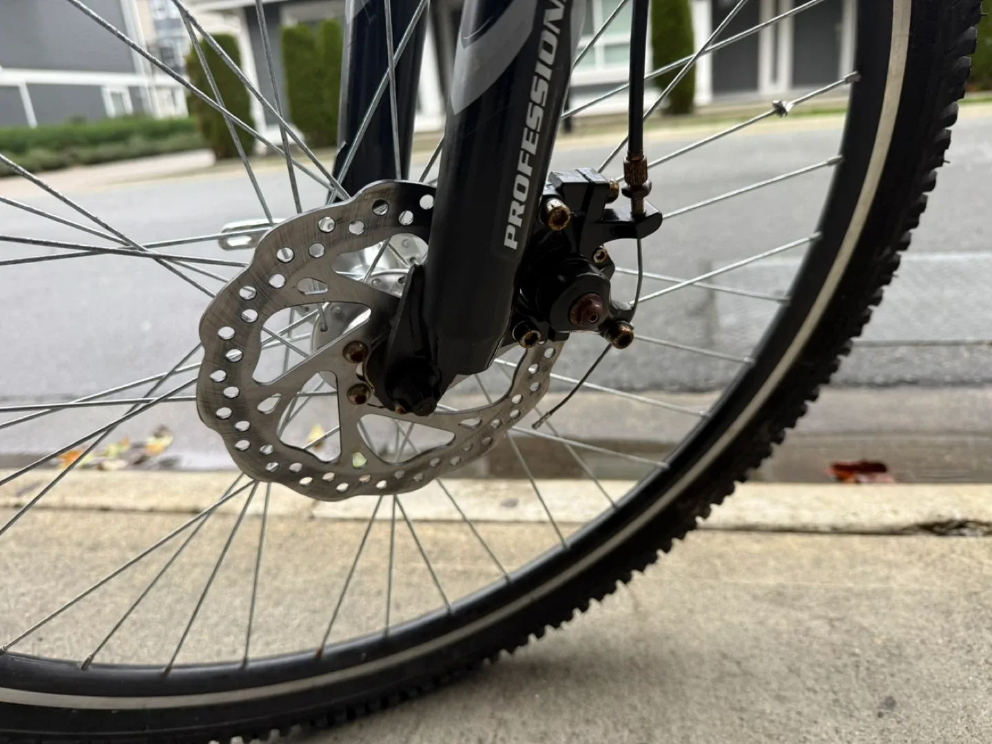 GMC Topkick Aluminum Mountain Bike - Red image indicator(6)