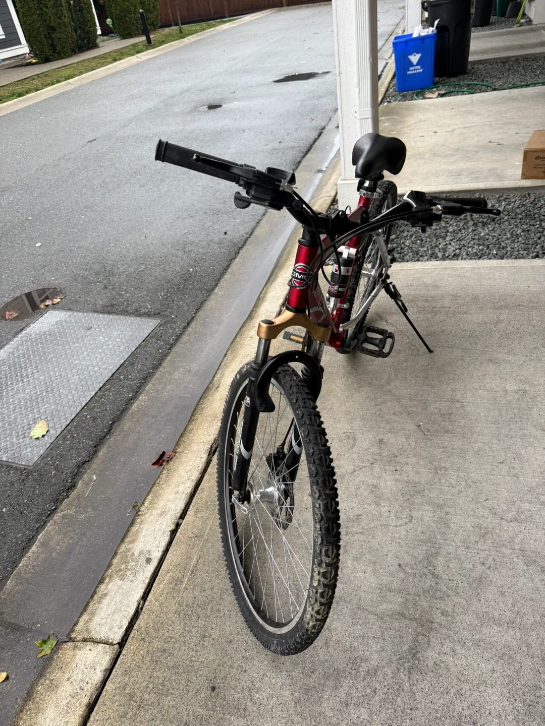 GMC Topkick Aluminum Mountain Bike - Red image indicator(3)