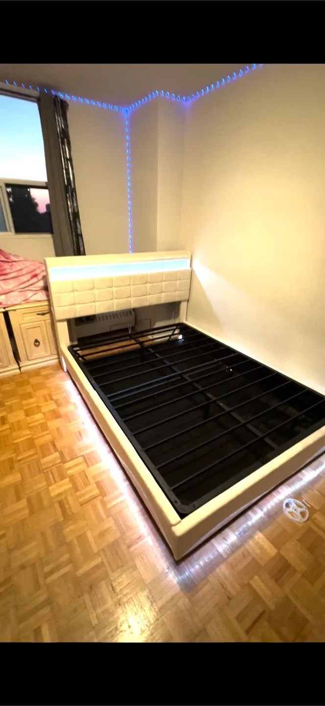 Professional Furniture Assembly | Bed, Cabinets, Wardrobe & More image indicator(3)