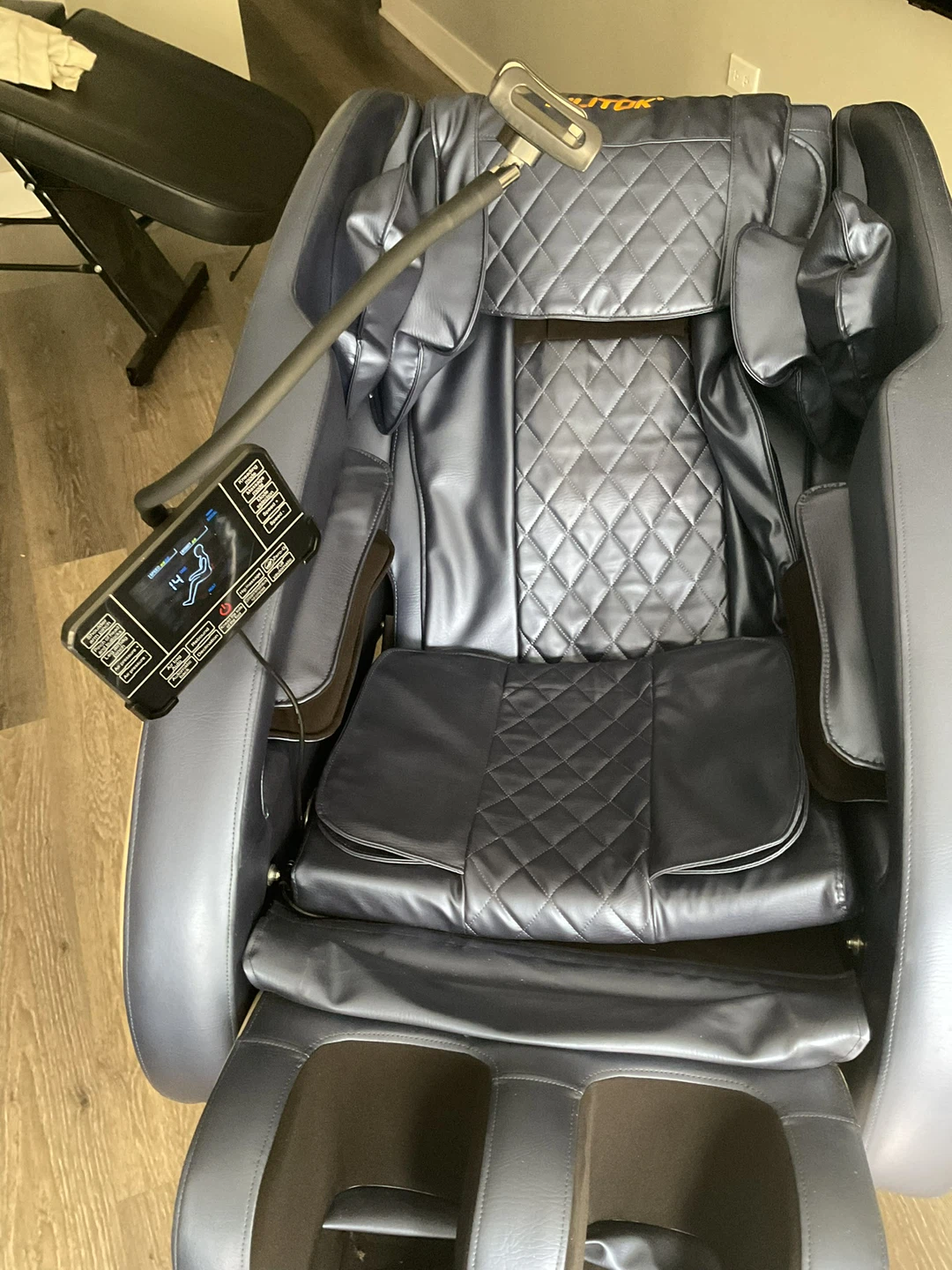 Osaki OS-4D Pro JP Massage Chair - photo 4