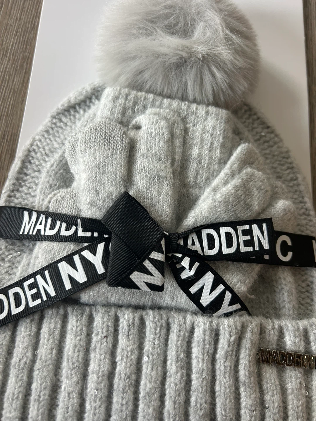Madden NYC Beanie & Glove Set - One Size - photo 2