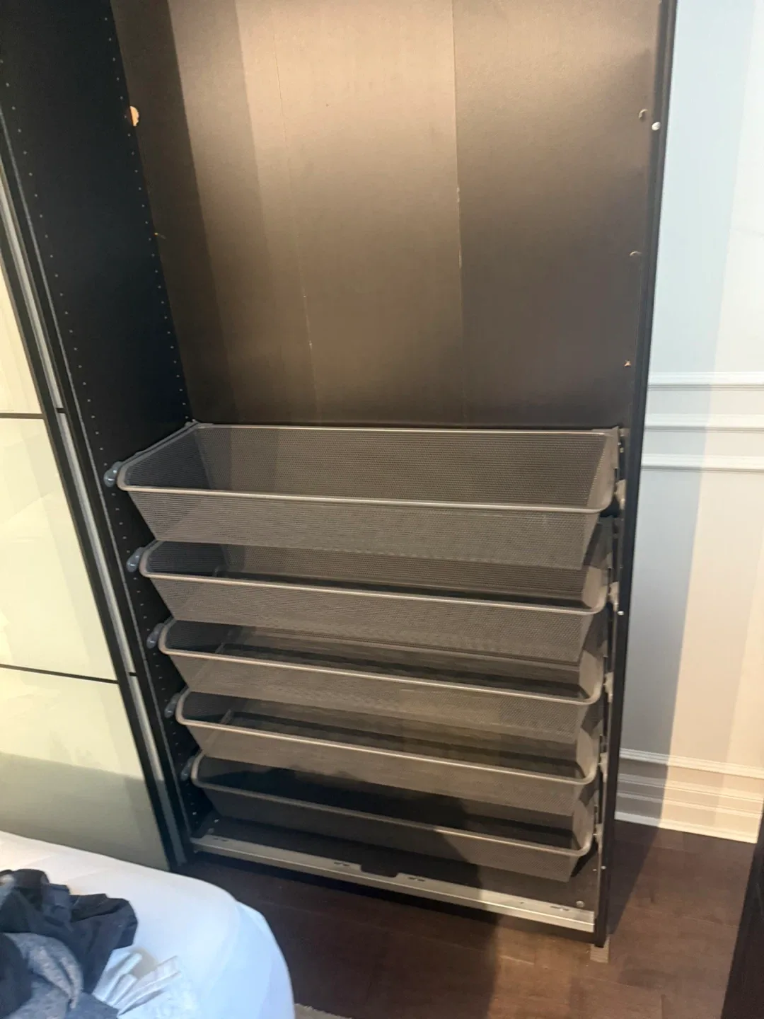 IKEA PAX Wardrobe with Sliding Doors image indicator(2)