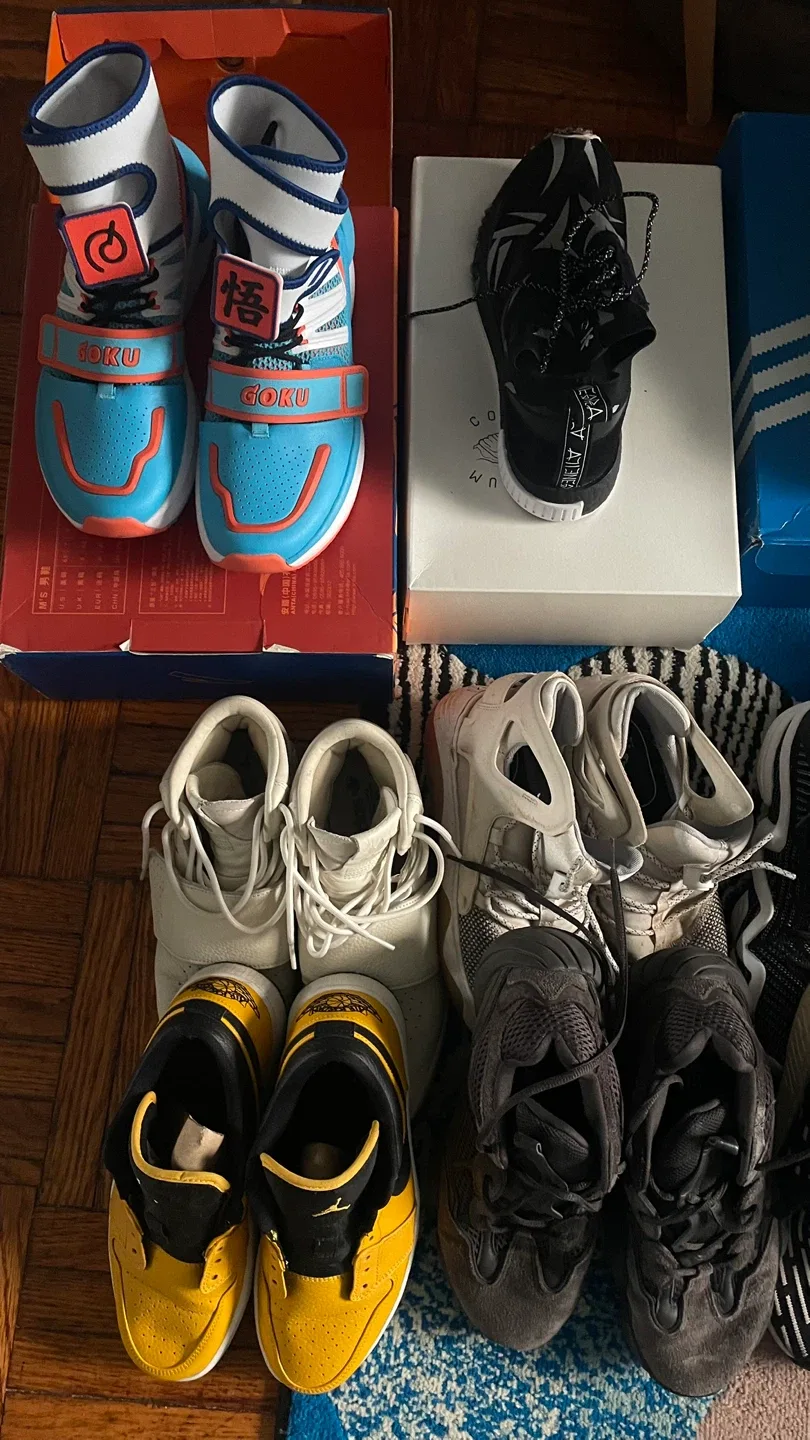 25+ mens size 8 shoes. Various brands and display boxes. image indicator(10)