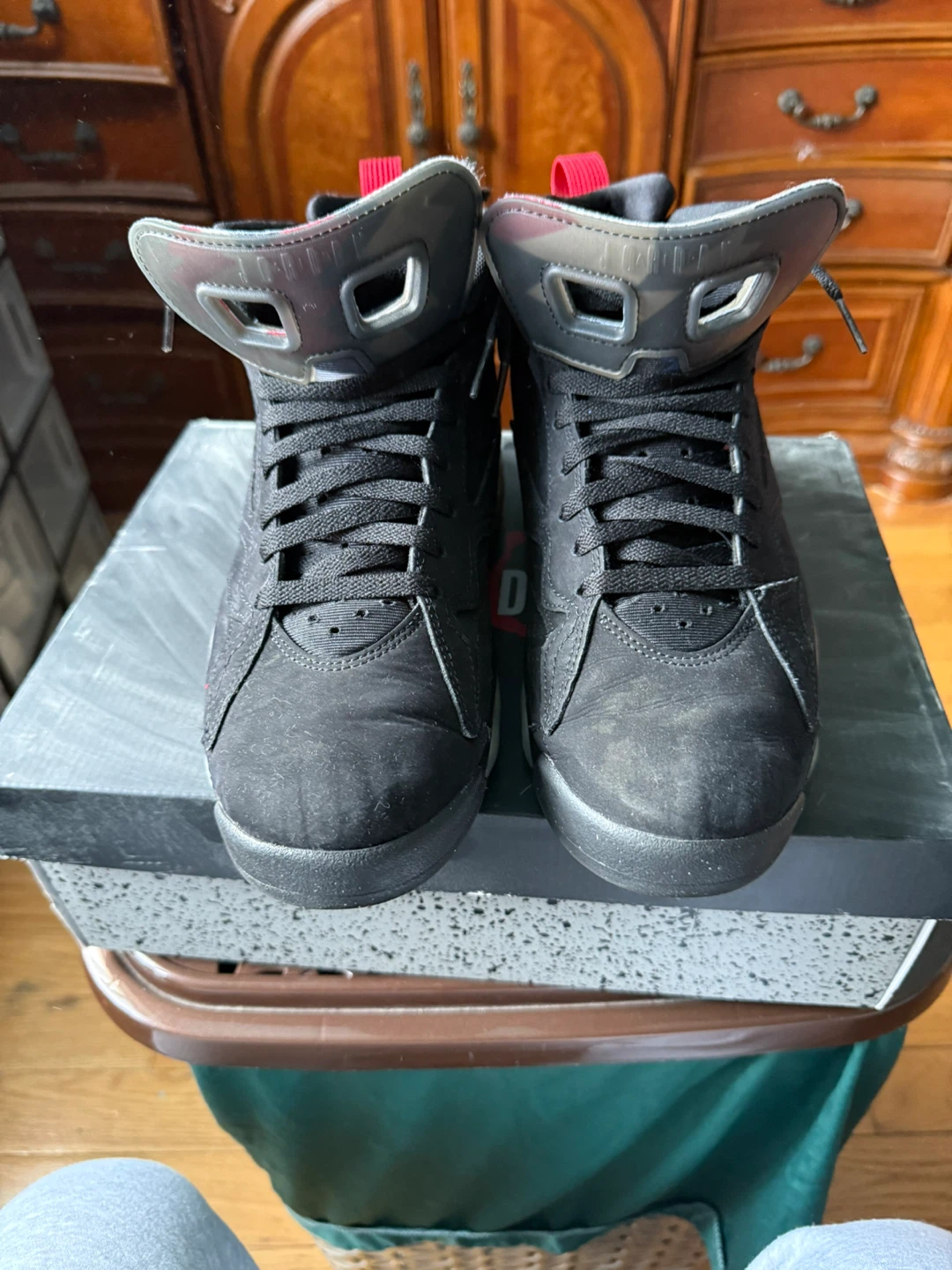 Nike Air Jordan MVP Black/Red Size 9.5 - photo 2